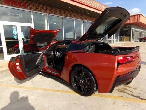 Used 2015 Chevrolet Corvette Stingray Coupe w/ 2LT Preferred Equipment Group image 12