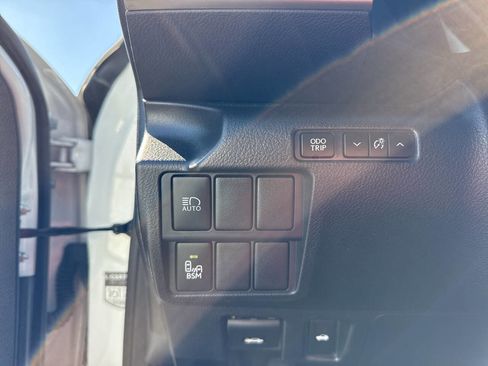 Used 2019 Lexus IS 350 F Sport w/ F Sport Package RWD image 26