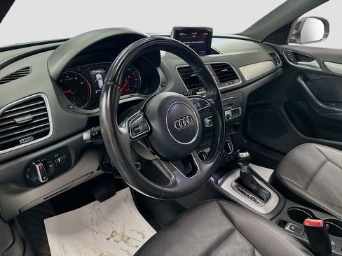 Used 2017 Audi Q3 2.0T Premium Plus w/ Premium Plus Package AWD/4WD image 10