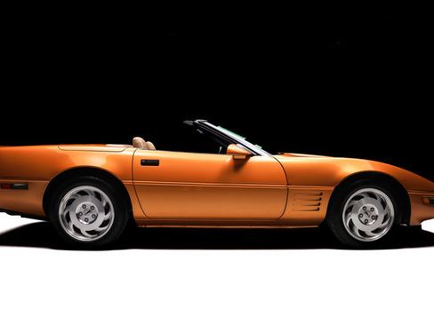Used 1994 Chevrolet Corvette Convertible RWD image 25