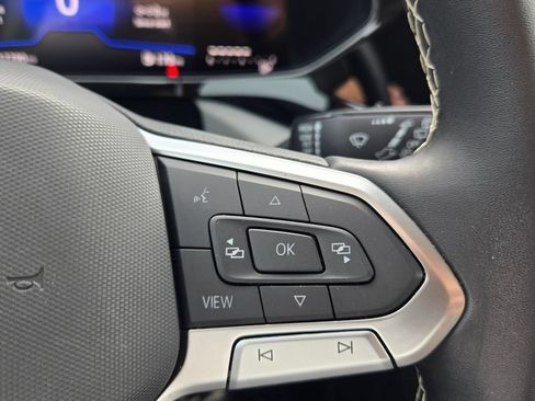 Certified 2023 Volkswagen Taos S FWD image 25