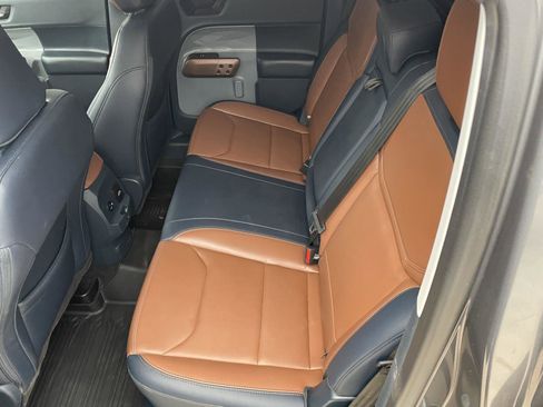 Used 2023 Ford Maverick Lariat w/ Lariat Luxury Package image 19