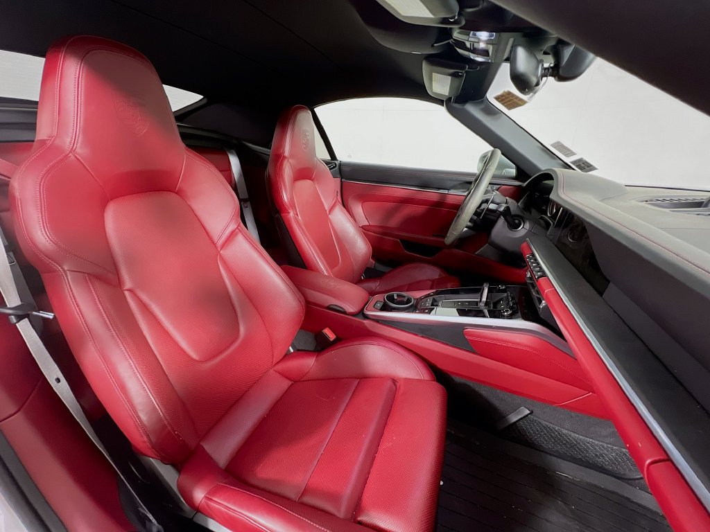 Certified 2022 Porsche 911 Carrera 4S AWD/4WD image 29