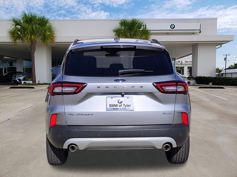 Used 2024 Ford Escape Platinum image 5