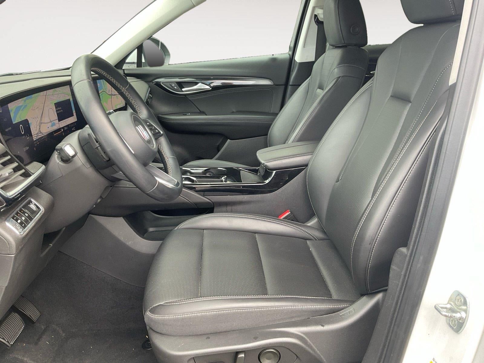 Used 2024 Buick Envision Preferred AWD/4WD image 9