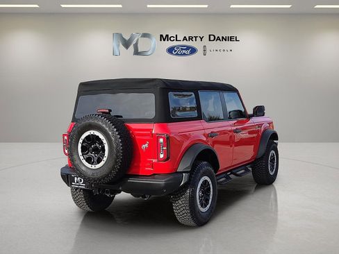 Certified 2023 Ford Bronco Badlands w/ Sasquatch Package image 5