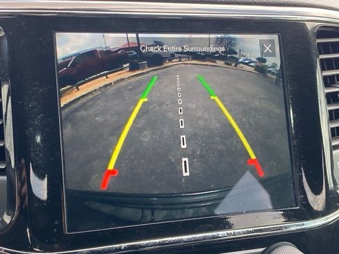 Used 2021 Jeep Grand Cherokee Laredo X image 24