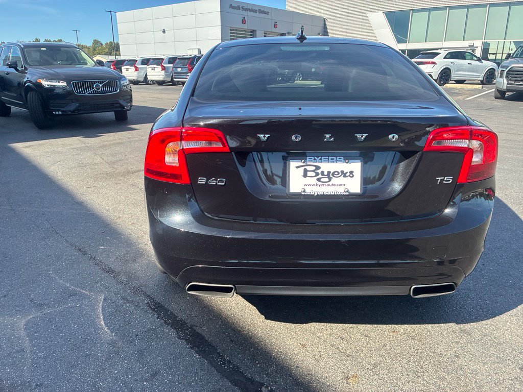 Used 2016 Volvo S60 T5 Premier FWD image 5