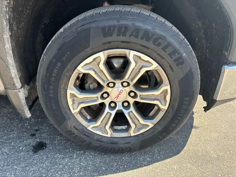 Used 2019 GMC Sierra 1500 SLE w/ SLE Value Package AWD/4WD image 9