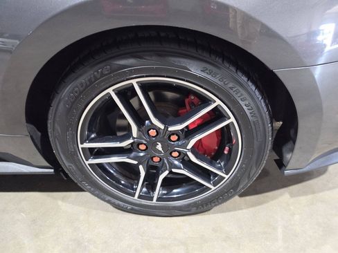 Used 2020 Ford Mustang Premium RWD image 27