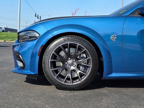 Used 2021 Dodge Charger SRT Hellcat w/ Harman/Kardon Audio Group image 9