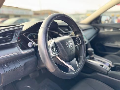 Used 2016 Honda Civic EX image 10