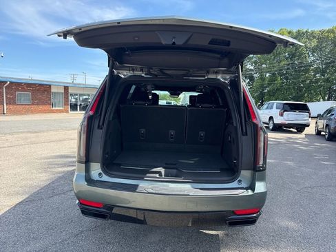 Used 2023 Cadillac Escalade Sport Platinum AWD/4WD image 27