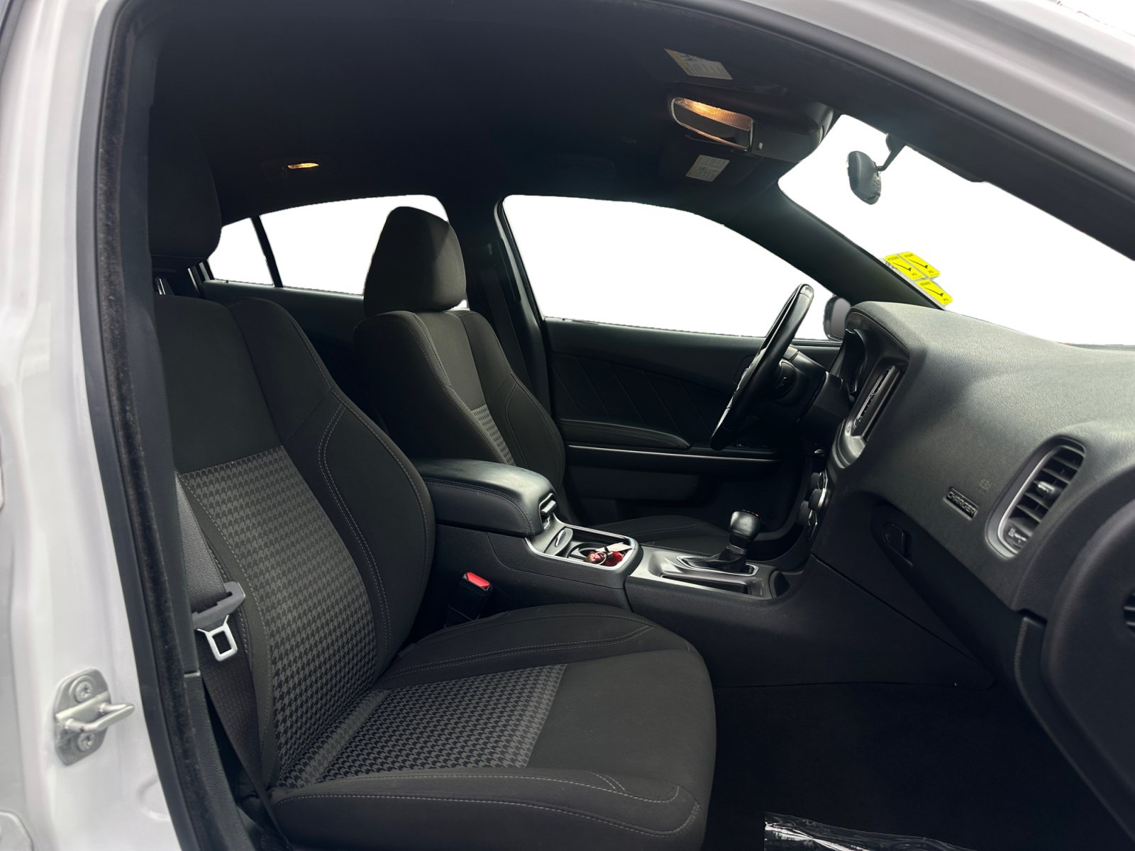 Used 2023 Dodge Charger SXT RWD image 15