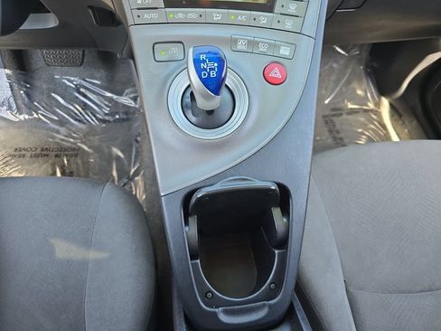 Used 2013 Toyota Prius Three FWD image 25
