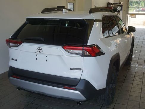 Used 2024 Toyota RAV4 Adventure AWD/4WD image 13