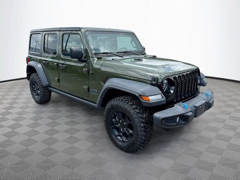 Used 2023 Jeep Wrangler Unlimited w/ Cold Weather Group AWD/4WD image 4