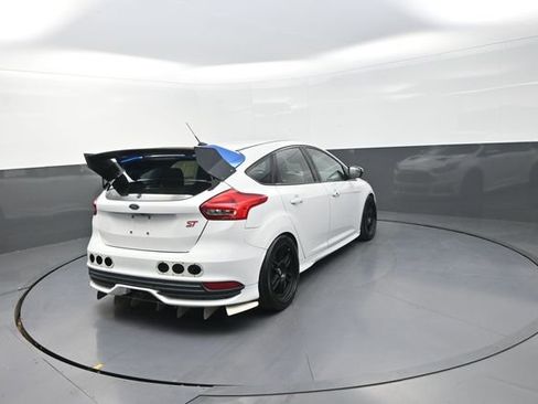 Used 2018 Ford Focus ST image 67