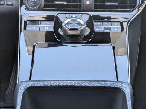 Certified 2023 Subaru Solterra AWD image 22