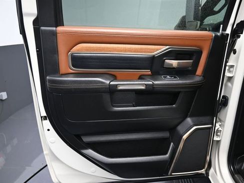 Used 2020 RAM 3500 Limited image 34