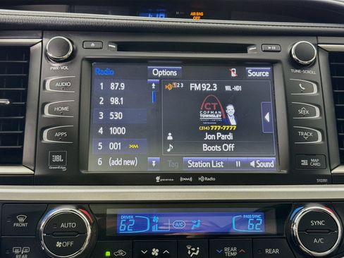 Used 2019 Toyota Highlander Limited Platinum AWD/4WD image 15