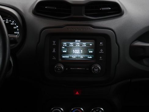 Used 2016 Jeep Renegade 75th Anniversary AWD/4WD image 15