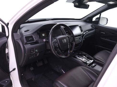 Certified 2023 Honda Ridgeline Black Edition image 3