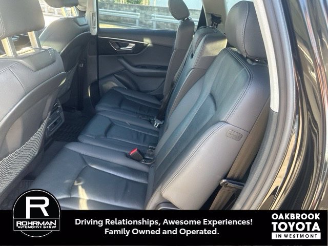 Used 2022 Audi Q7 3.0T Premium w/ Convenience Package AWD/4WD image 11
