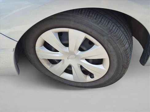 Used 2014 Subaru Impreza 2.0i AWD/4WD image 21