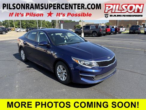 Used 2017 Kia Optima LX w/ Driver Convenience Package FWD image 1