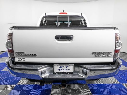 Used 2012 Toyota Tacoma PreRunner w/ SR5 Pkg image 5