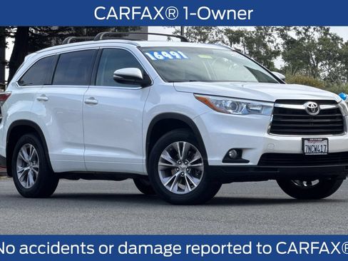Used 2015 Toyota Highlander XLE AWD/4WD image 2