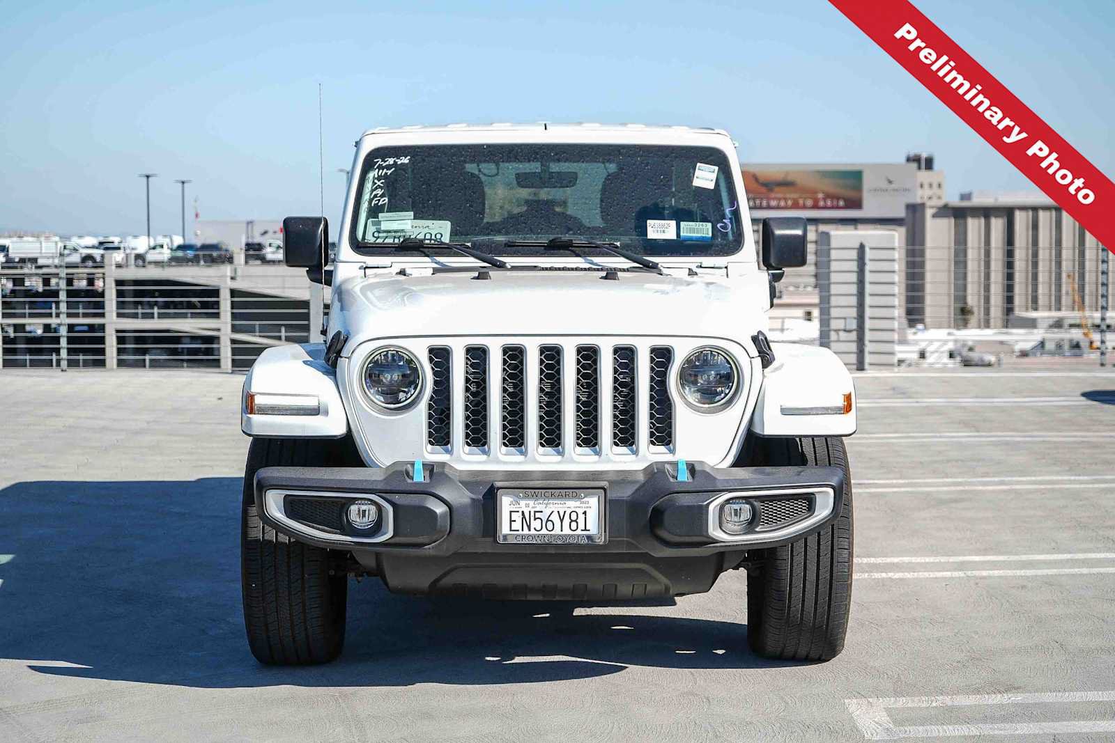 Used 2023 Jeep Wrangler Unlimited Sahara w/ Cold Weather Group AWD/4WD image 2
