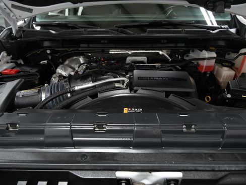 Used 2024 GMC Sierra 2500 SLT w/ SLT Convenience Package image 40