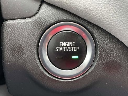 Certified 2023 Chevrolet Equinox LS image 31