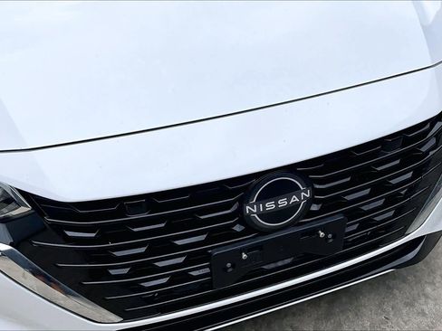 Certified 2025 Nissan Sentra S FWD image 28