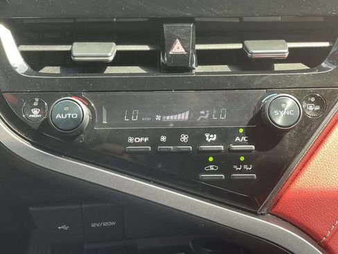 Used 2023 Toyota Camry XSE FWD image 36