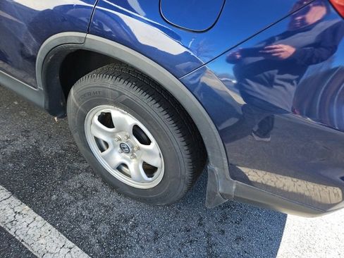 Used 2015 Honda CR-V LX image 10