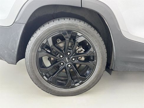 Used 2020 GMC Terrain SLT w/ Preferred Package FWD image 31