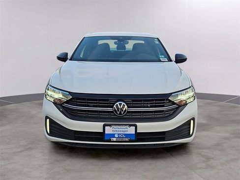 Certified 2024 Volkswagen Jetta Sport image 2
