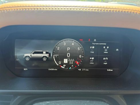Used 2024 Land Rover Defender 110 X AWD/4WD image 16