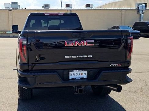 New 2026 GMC Sierra 3500 AT4 w/ AT4 Premium Plus Package AWD/4WD image 8