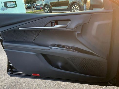 New 2026 Toyota Camry SE image 10