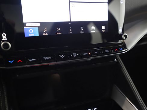 Used 2024 Jeep Wagoneer Series II image 26