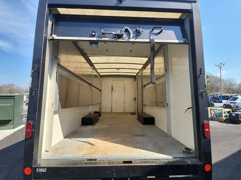 Used 2022 Chevrolet Express 3500 w/ Power Convenience Package image 24