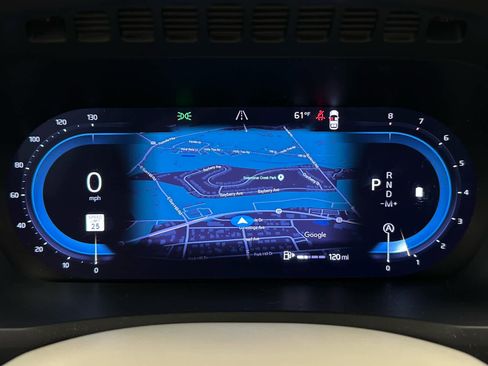 Used 2024 Volvo XC90 B5 Plus image 29