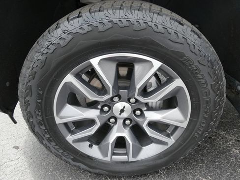 Used 2021 Chevrolet Silverado 1500 RST AWD/4WD image 10