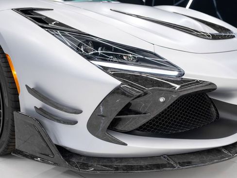 Used 2023 Ferrari F8 Tributo RWD image 21