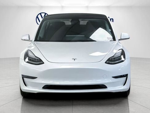 Used 2019 Tesla Model 3 Long Range image 8