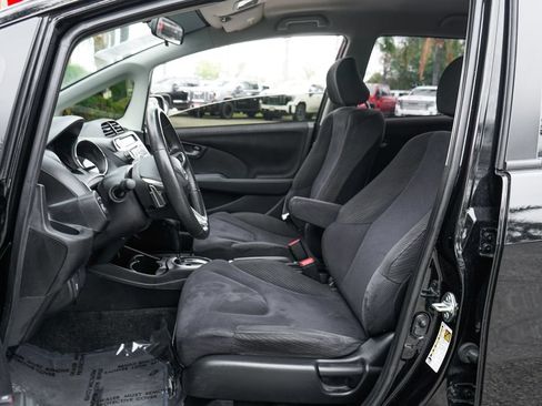 Used 2013 Honda Fit Sport image 17